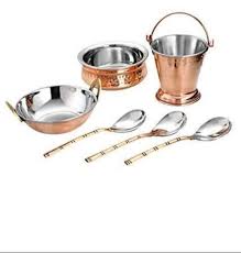 Restaurant utensils and cookware